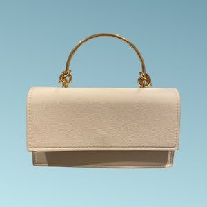 Sondra Roberts White Bag